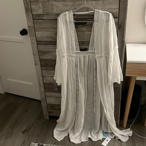 Cupshe bathing suit cover up new with tags